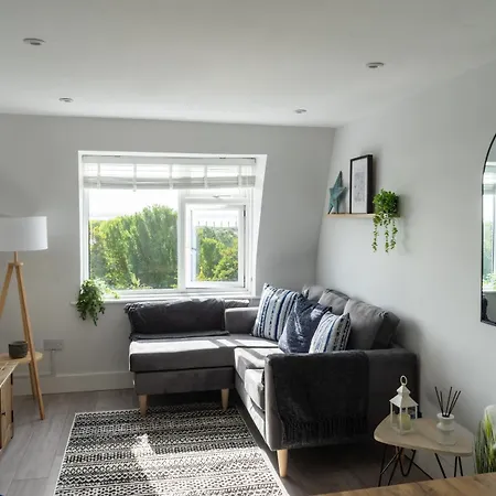 2-Br Chic, Stylish Southsea Apt, Great Views, Easter Special Offer! Spacious & Free Parking Permit, Sleeps 4 - By Blue Puffin Stays Portsmouth Exterior photo
