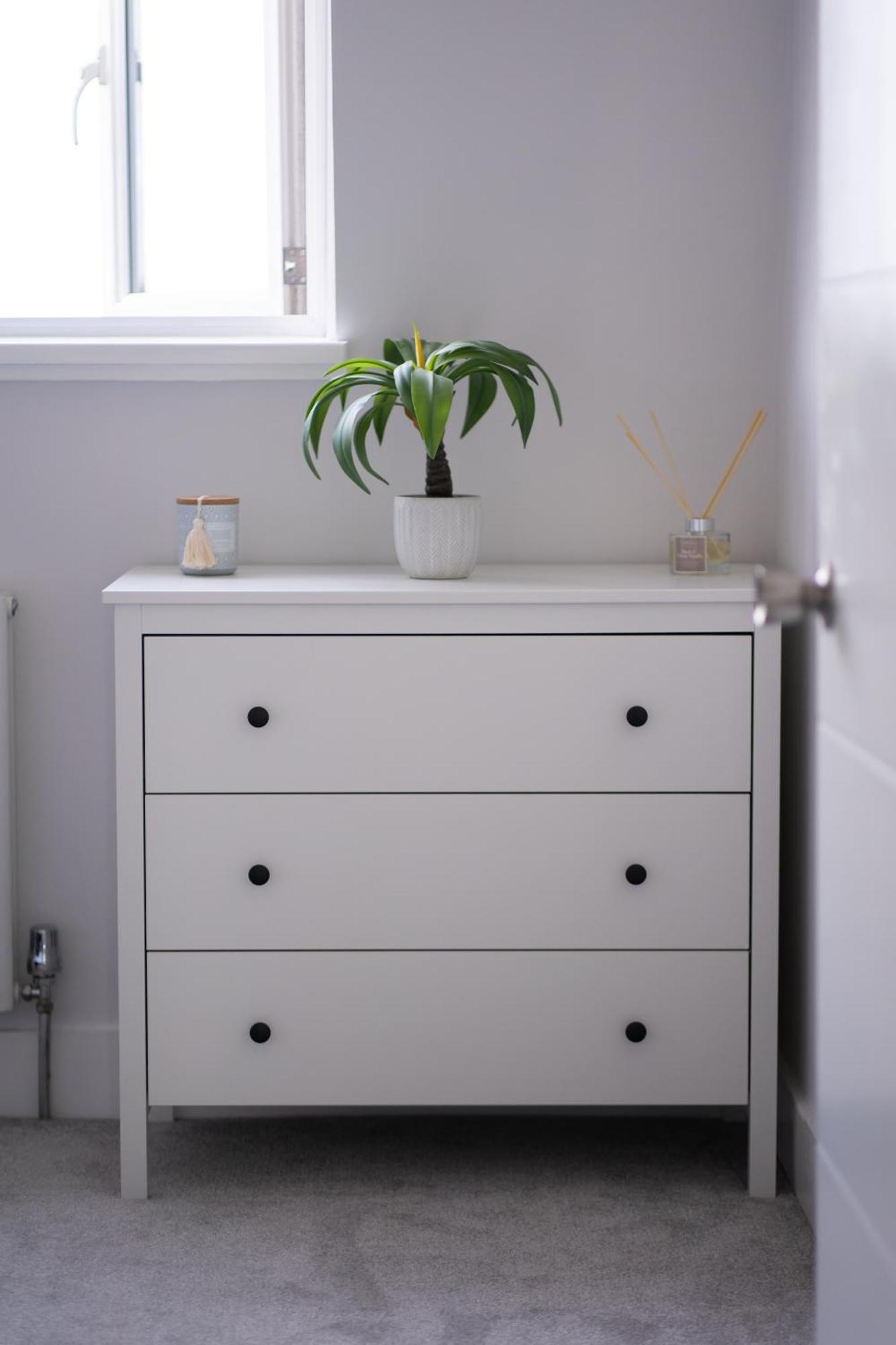 2-br Chic, Stylish Southsea Apt, Great Views, Easter Special Offer! Spacious & Free Parking Permit, Sleeps 4 - By Blue Puffin Portsmouth