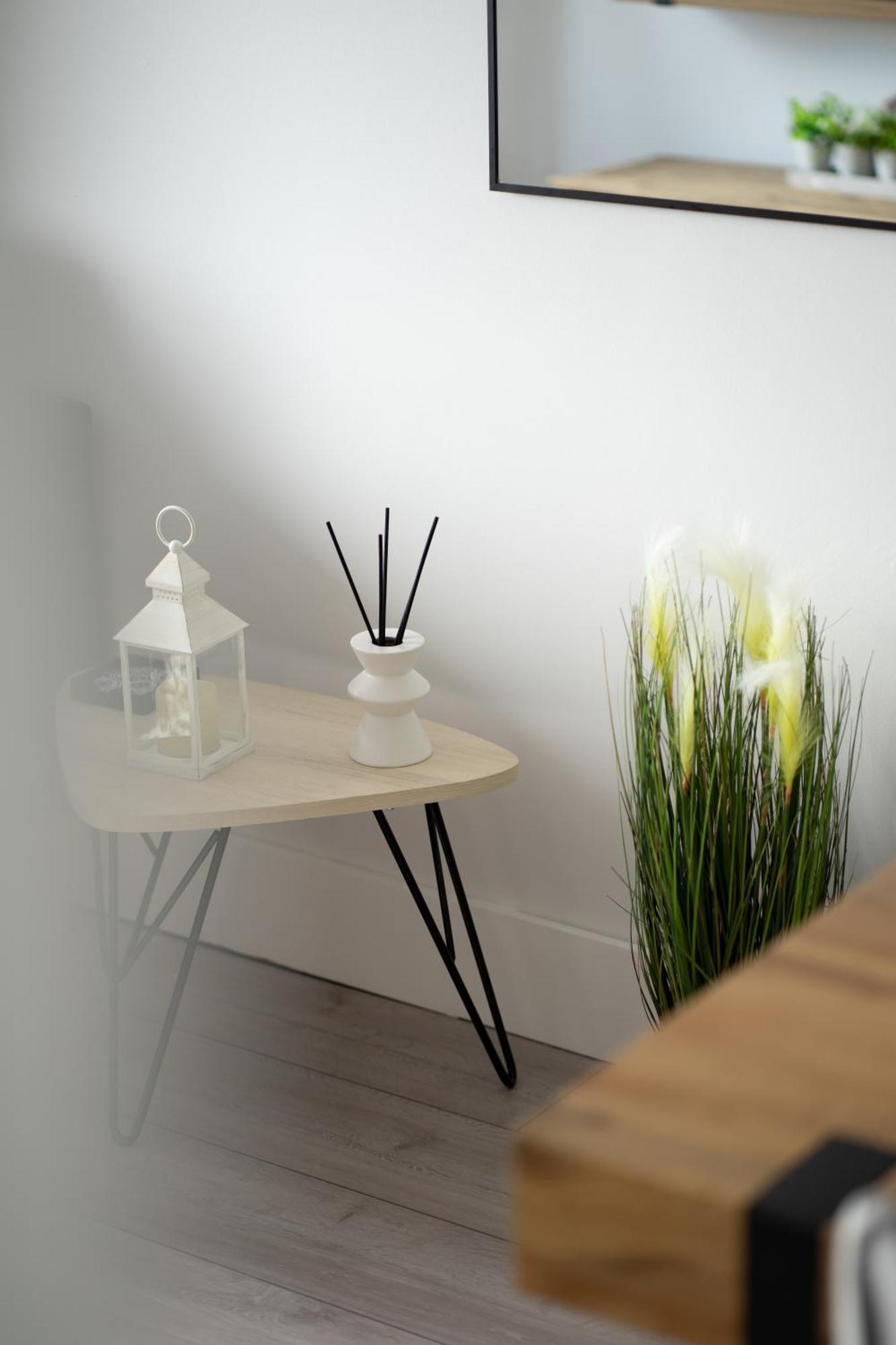 Apartment 2-br Chic, Stylish Southsea Apt, Great Views, Easter Special Offer! Spacious & Free Parking Permit, Sleeps 4 - By Blue Puffin
